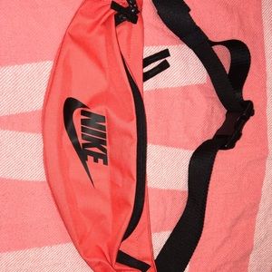 Nike fanny pack